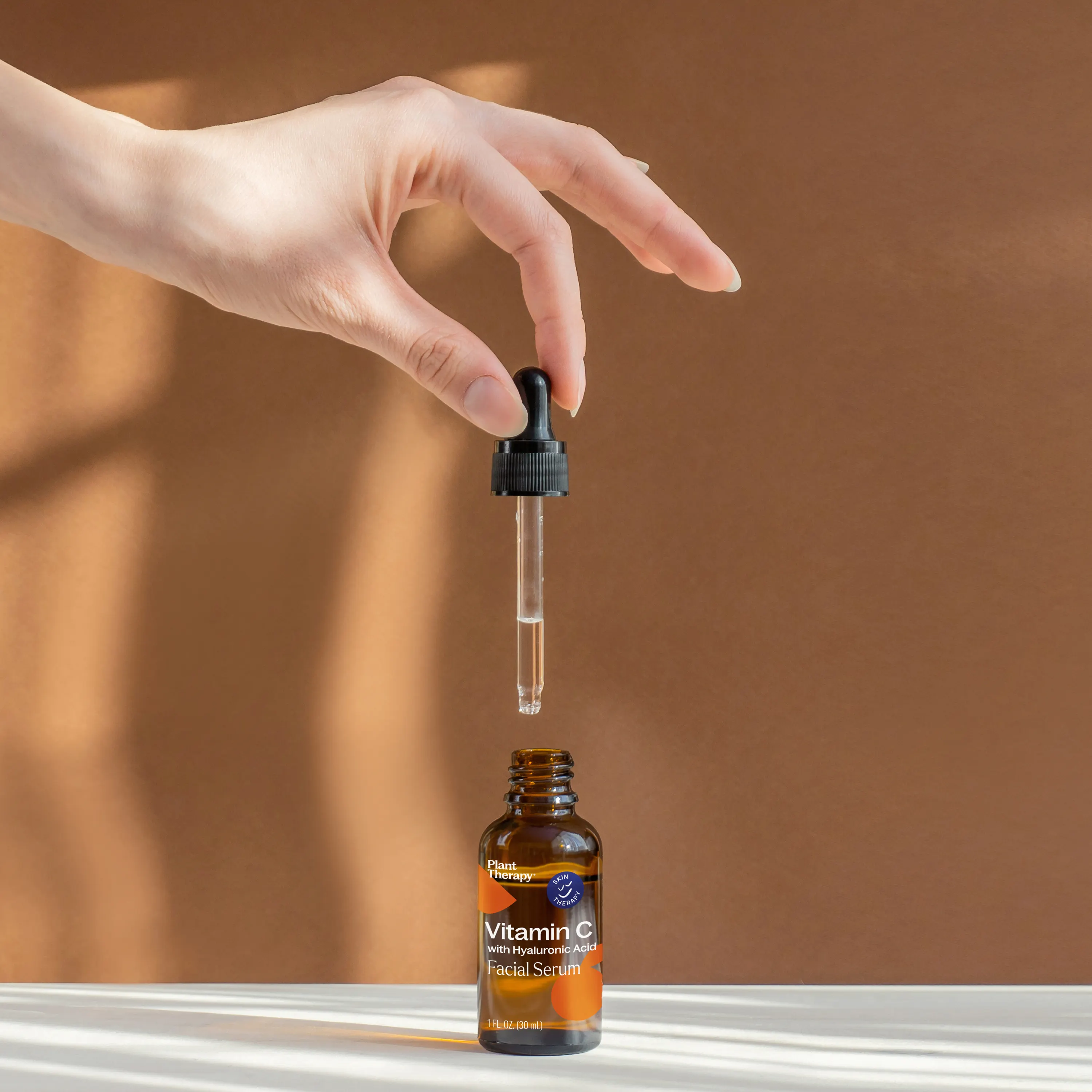 Vitamin C with Hyaluronic Acid Facial Serum - Image 13